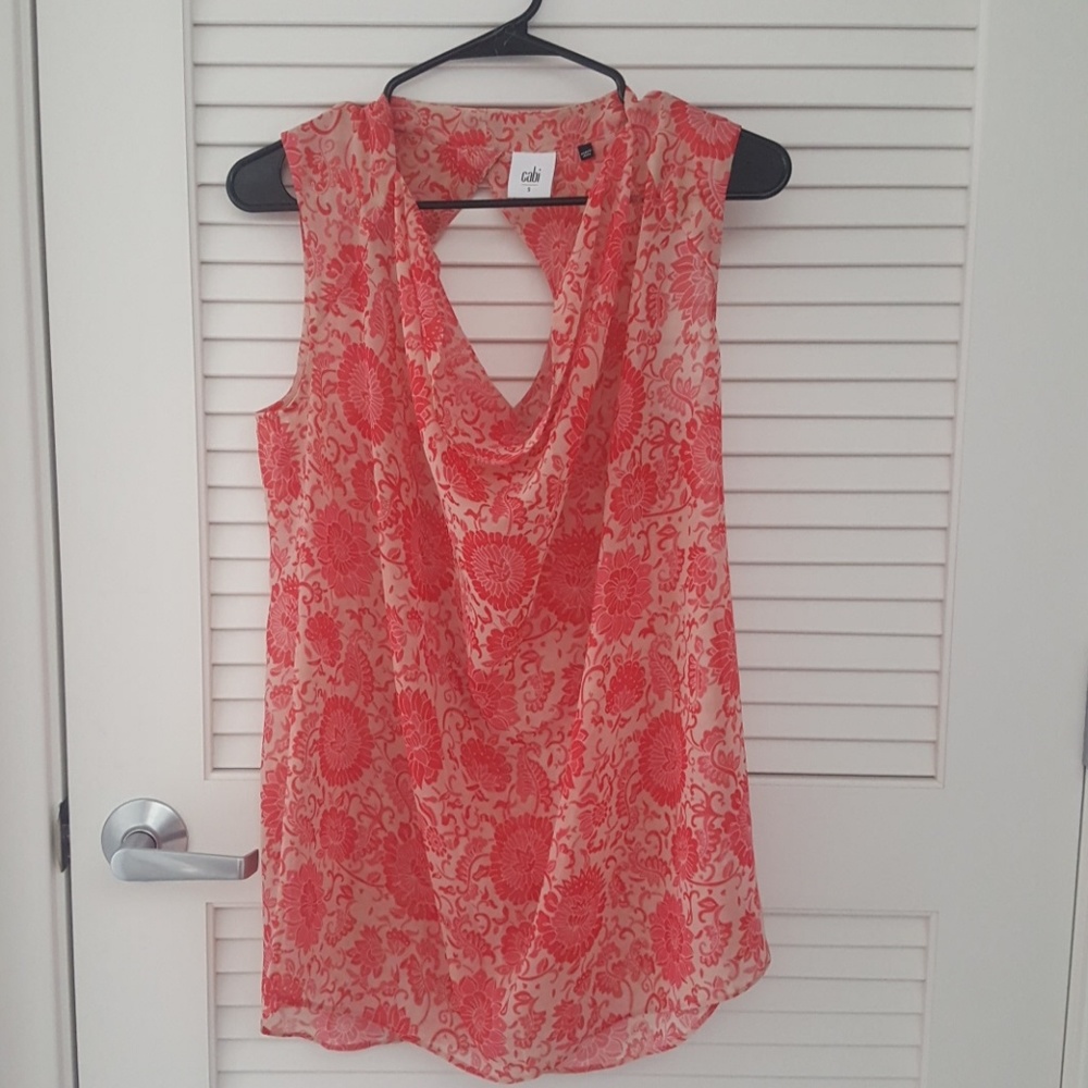 Pink floral keyhole tank from Cabi